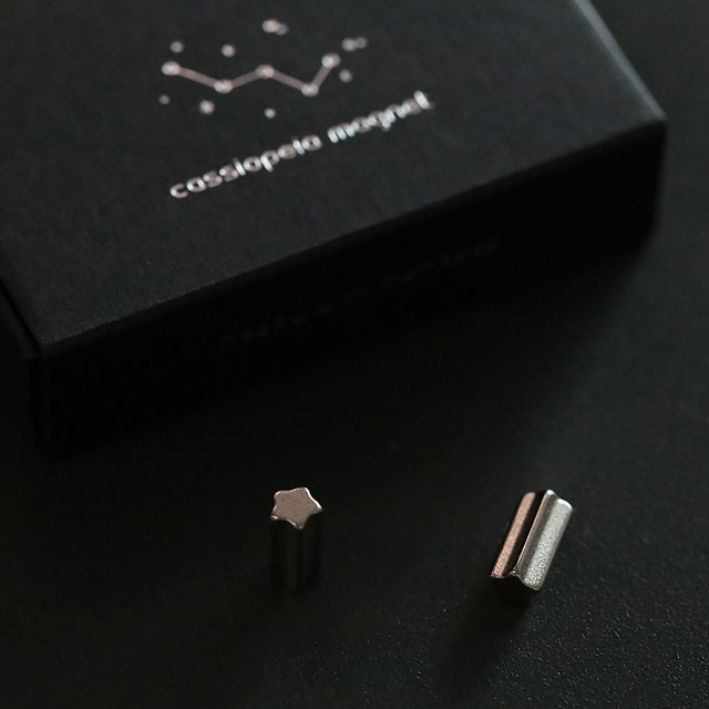 cassiopeia magnet 별자석 마그넷 / silver