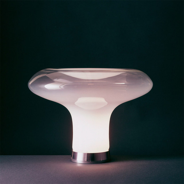 공식판매처◈Artemide 레스보 테이블 램프 Lesbo