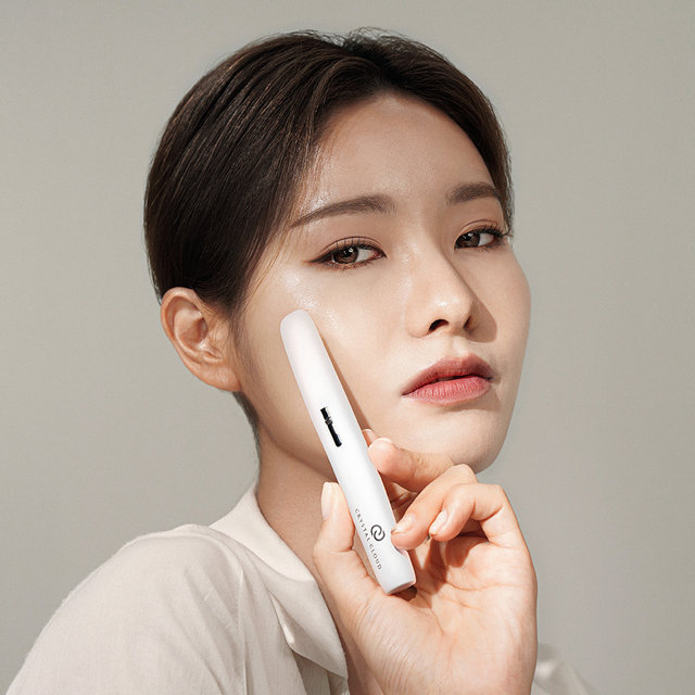 크리스탈클라우드 전동 눈썹 정리기 바리깡 눈썹칼 제모기 잔털 다듬기 면도기 솜털정리 CC-609
