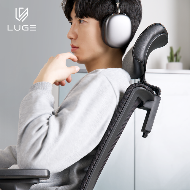 루게 L62 블랙프레임 높이조절 고급의자