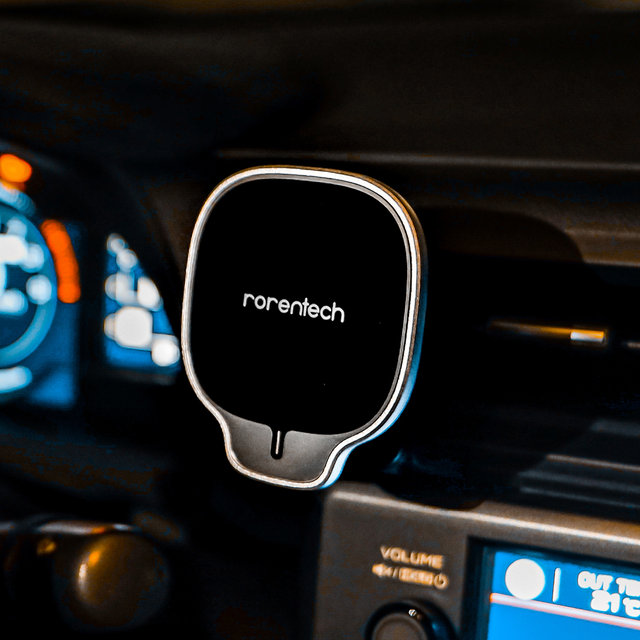 로랜텍 갤럭시 고속 아이폰 맥세이프 무선충전 차량용 거치대