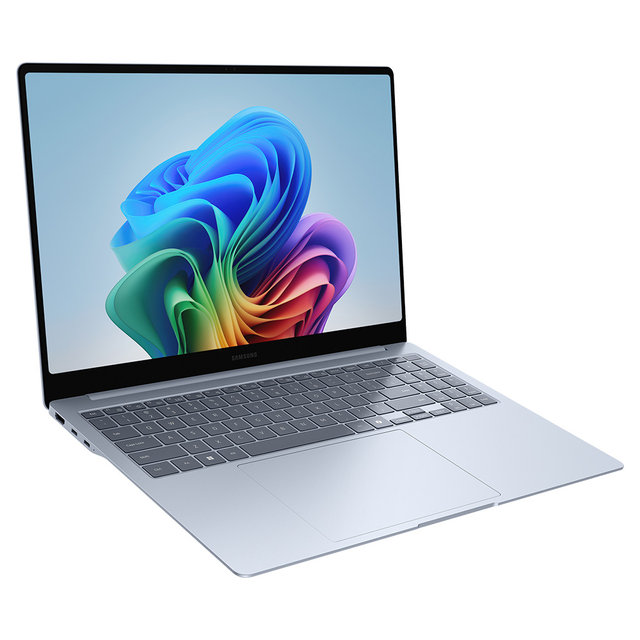 갤럭시 북4 Edge 엣지 노트북 NT960XMA-KC01B (XEliteX1E80100 16GB 512GB 40.6cm WQXGA+AMOLED Win11 블루)