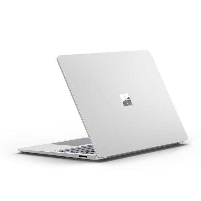 서피스 랩탑 7번째 에디션 15" ZHG-00021 스냅드래곤 X Elite/16G/256GB 플래티넘