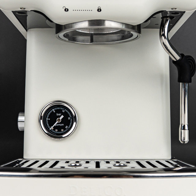  딜리코  3605PWM 2세대 v2 가정용 반자동 에스프레소 커피머신