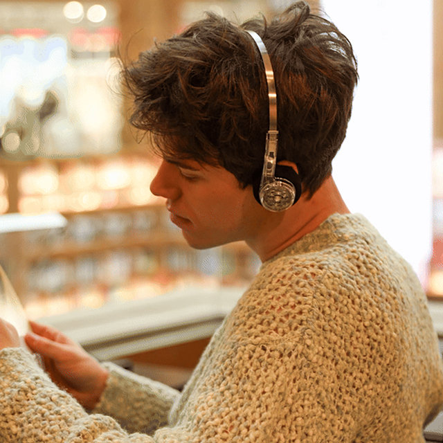 몬도 프리스타일 투명 온이어 레트로 헤드폰 페더엘리아스