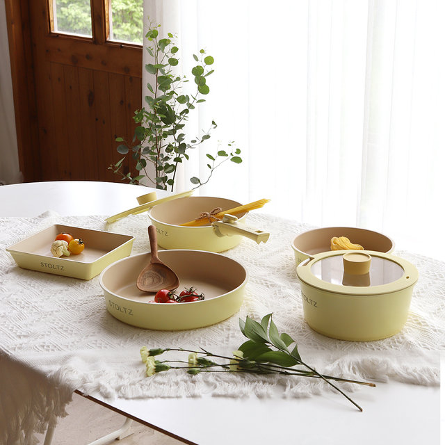 [비밀특가] STOLTZ 슈톨츠 IH  인덕션 레몬머랭 멀티 쿡웨어 세트 8P 국내생산 통주물 냄비 후라이팬 세트