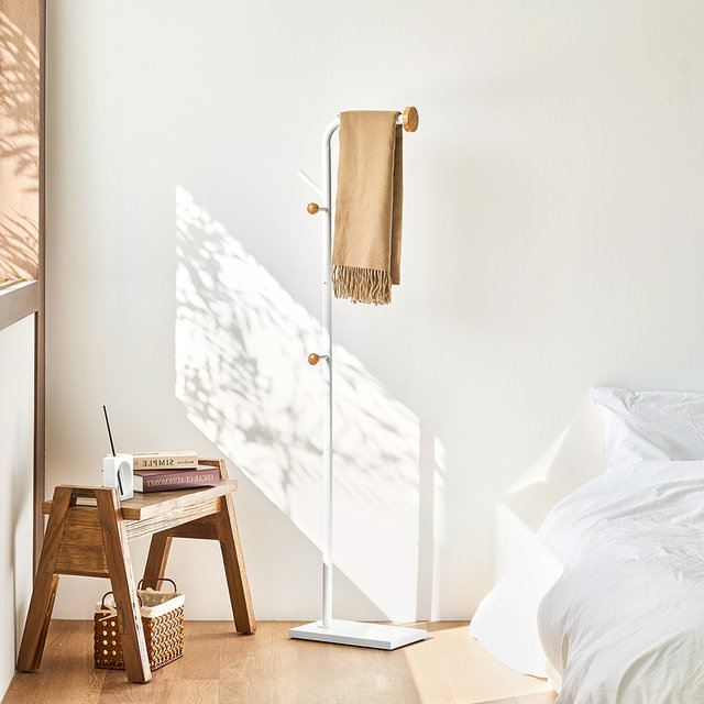 바인 키 낮은 스탠드 행거 (화이트/블랙)