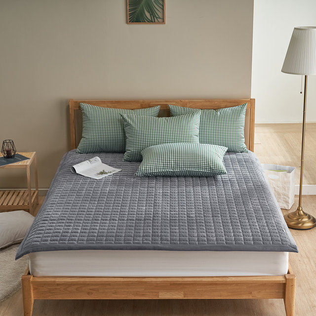 러블리체크 포근한 극세사 침구 카페트 겸 패드 Q