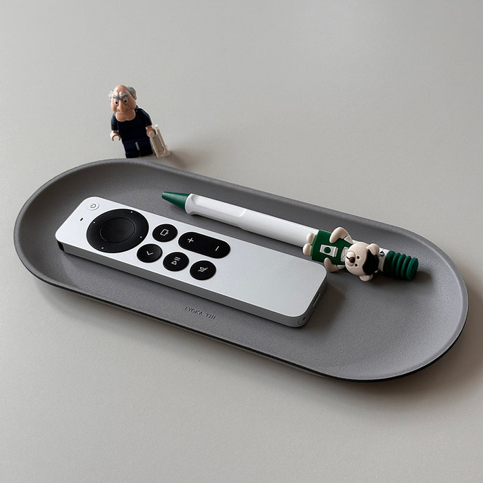 (주)예체능 LYCKA Till 리카틸 가죽 펜트레이 그레이