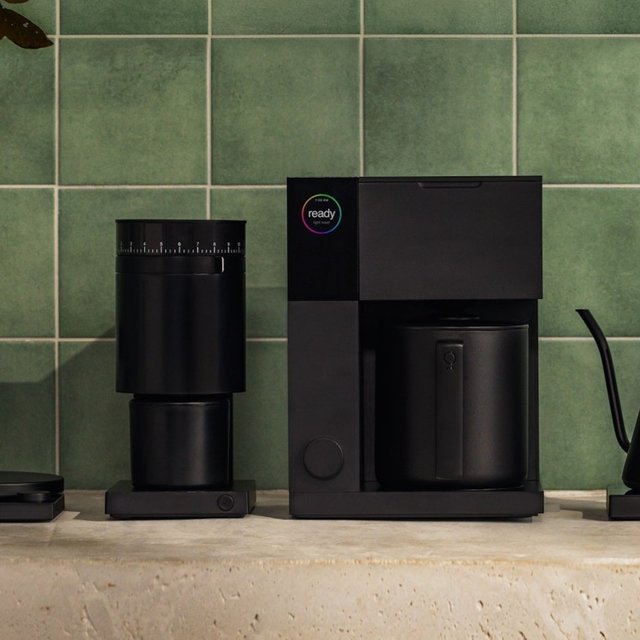 펠로우 에이든 커피메이커 - 블랙