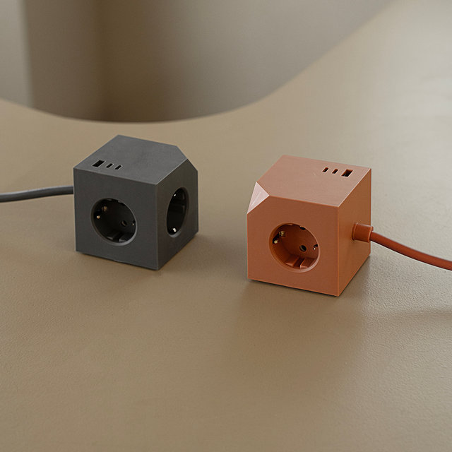 오리지니크 멀티탭 고용량 멀티어댑터 3구 콘센트 유선 1.5m