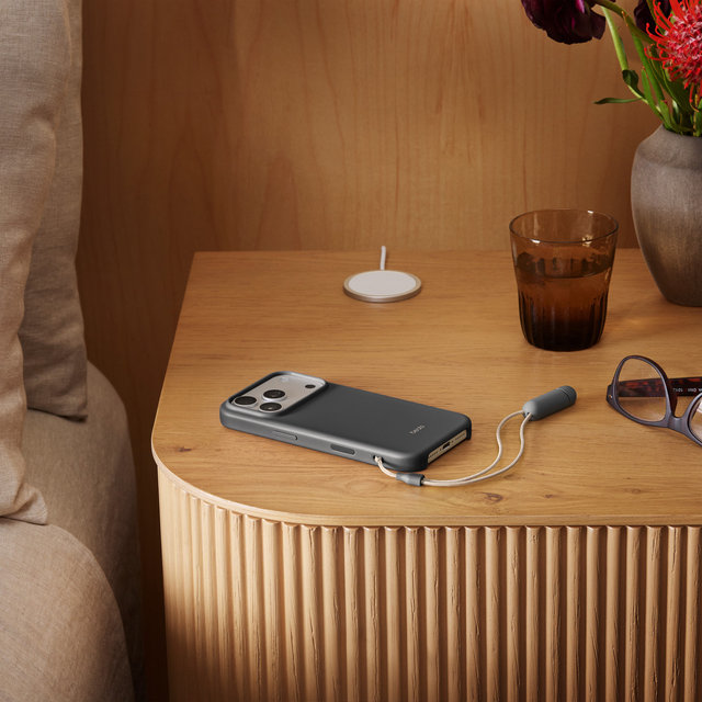 카메라 컨트롤 지원 Magsafe형 Beats 아이폰 17 프로 Kickstand 케이스 - 그래니트 그레이 - [MGY74PA/A]