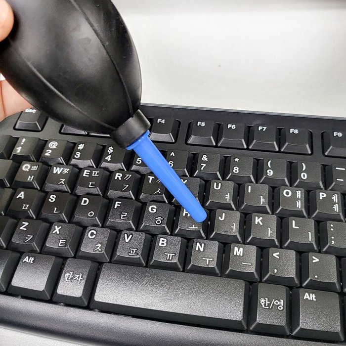 (주)미래로이엔씨 엄지척 키보드 시계 카메라 먼지제거 고무펌프 에어블로워 특가