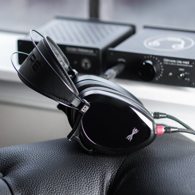 [사운드데이 특가][12~24개월 장기할부][정가 1,800,000원] 댄클락오디오 Dan Clark Audio 느와르X 댄클락오디오 NOIRE X 밀폐형 평판형 헤드폰