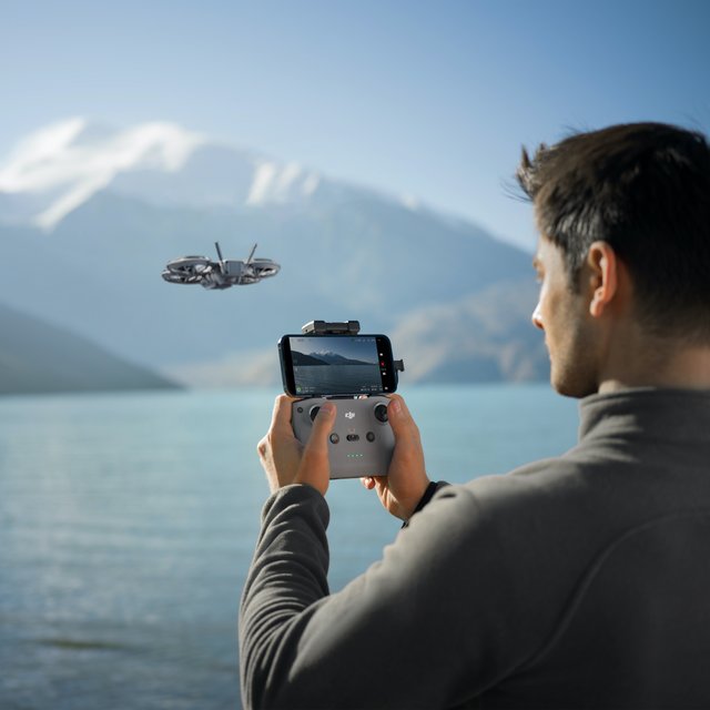 DJI 네오2 플라이모어 콤보(RC-N3)