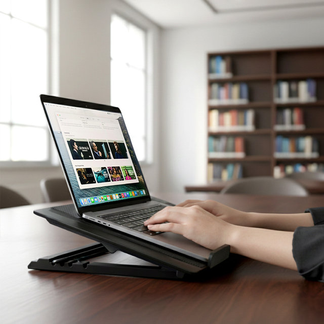 잘만 ZM-NS2000 노트북쿨러 저소음 쿨링 17인치 호환 거치대