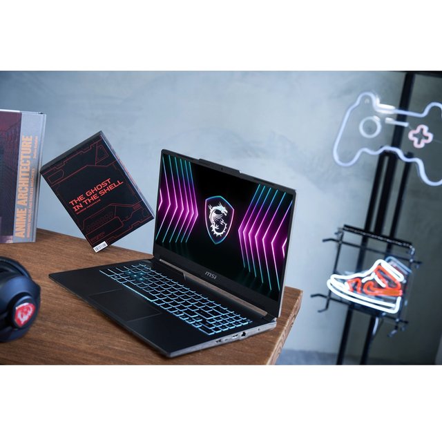 MSI 사이보그 15 B2RWEKG-C5 게이밍 노트북 코어5 RTX5050 8G 512GB