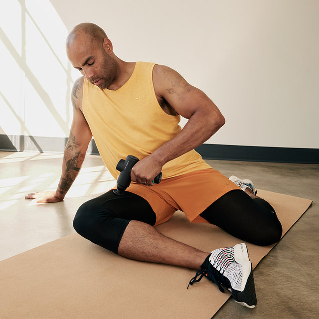 하이퍼아이스 하이퍼볼트 고2 블랙 스포츠 마사지건 Hypervolt Go2 Black