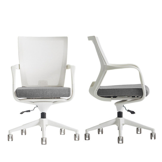 오래 앉아도 편안한 책상의자 TK107